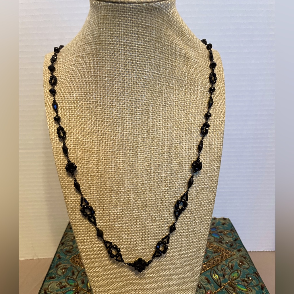 Lauren Conrad Black Shiny Beaded Long Layer Flapper Necklace